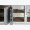 Afbeeldingen van mooie zware industriele kast / werkbank