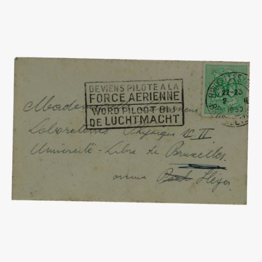 Afbeeldingen van kleine envloppe word piloot bij de luchtmacht 1953