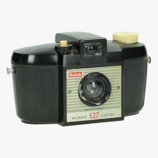 Afbeeldingen van fotocamera brownie 127 dakom lens 